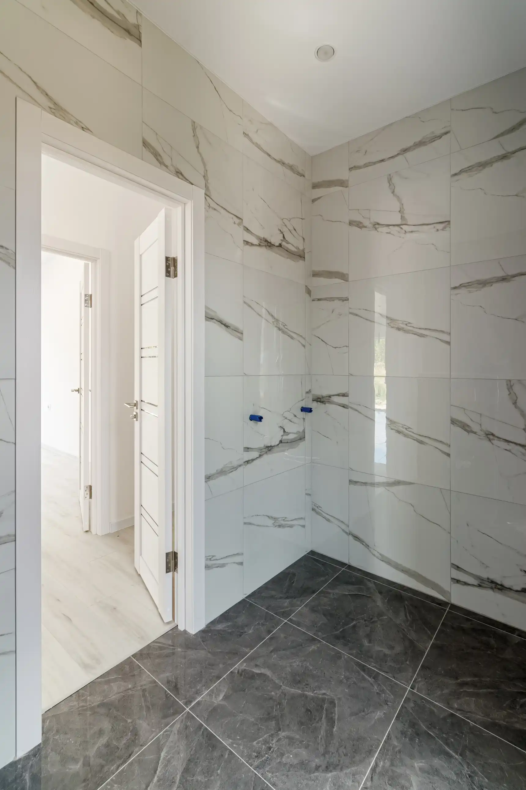 Modern Bathroom Renovation